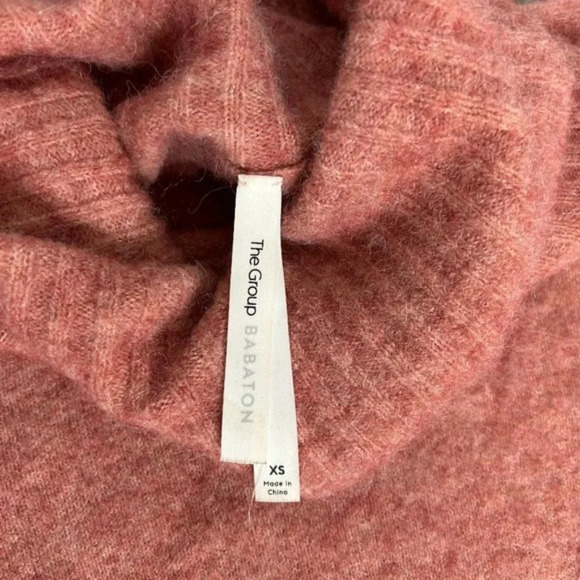 Aritzia The Group Babaton Plutarch Turtleneck Sweater Alpaca Pink Size XS - Picture 5 of 10